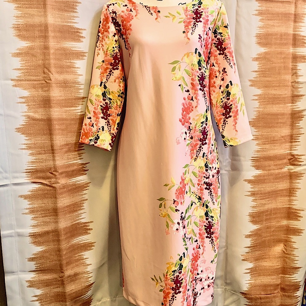 Ladies Worthington dress NWT. So 12. Peach toned.